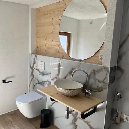 Apartment Kleine Gasse, Super Zentral, Privat Parkplatz, *
